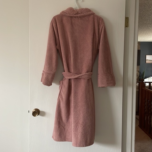 PJ Salvage pink robe size small - Picture 6 of 6